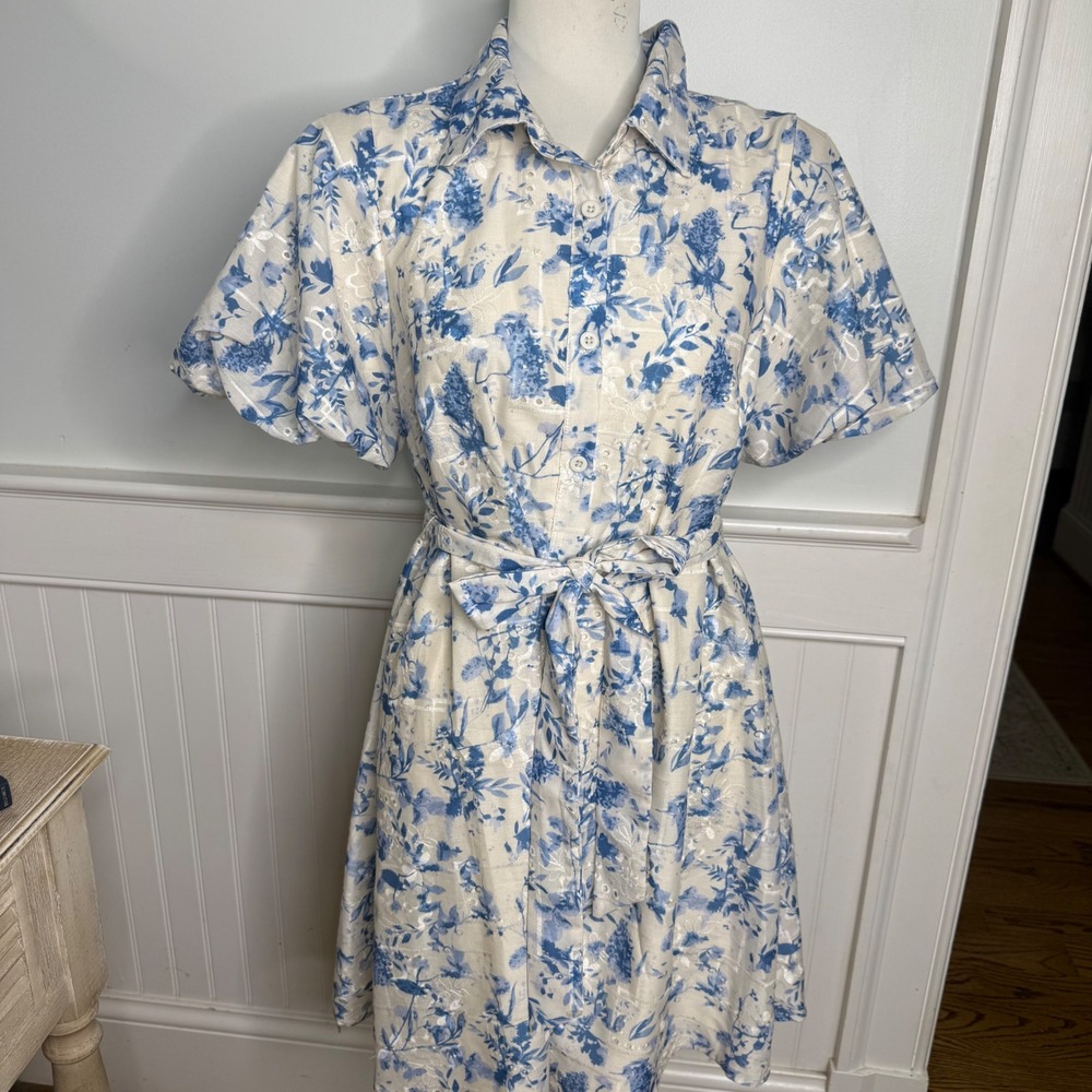 Sam Edelman Blue White Floral Eyelet‎ Belted Shirt Dress Size 8 Short Sleeve